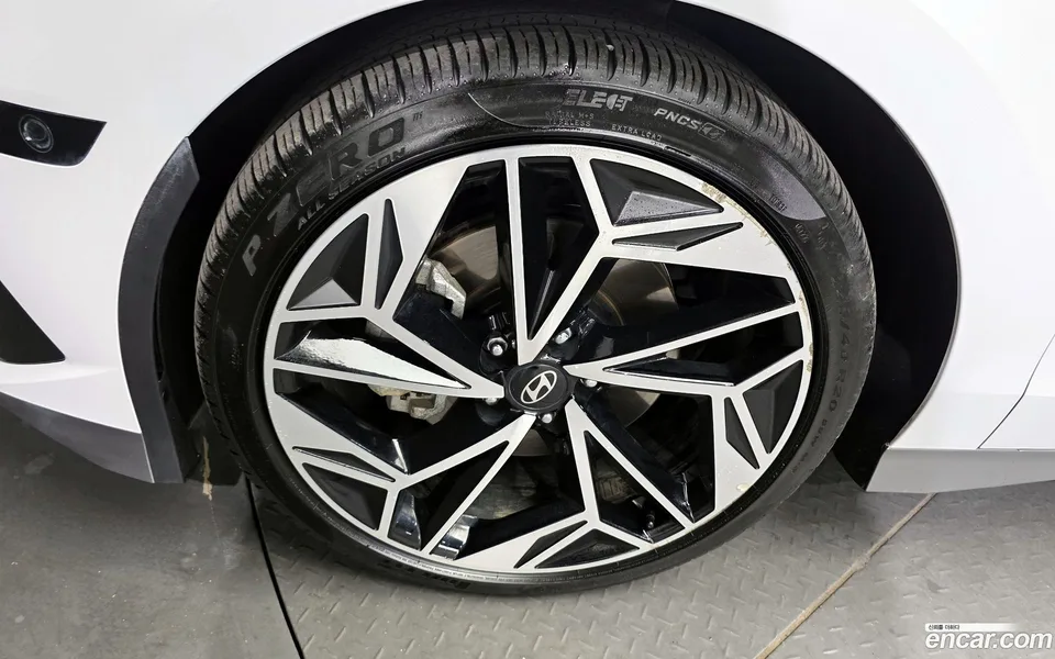 Hyundai Ioniq 6 AWD 2023 — миниатюра 2