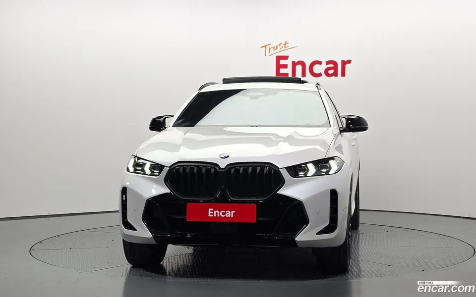 BMW X6 xDrive40i M 2025 — миниатюра 3