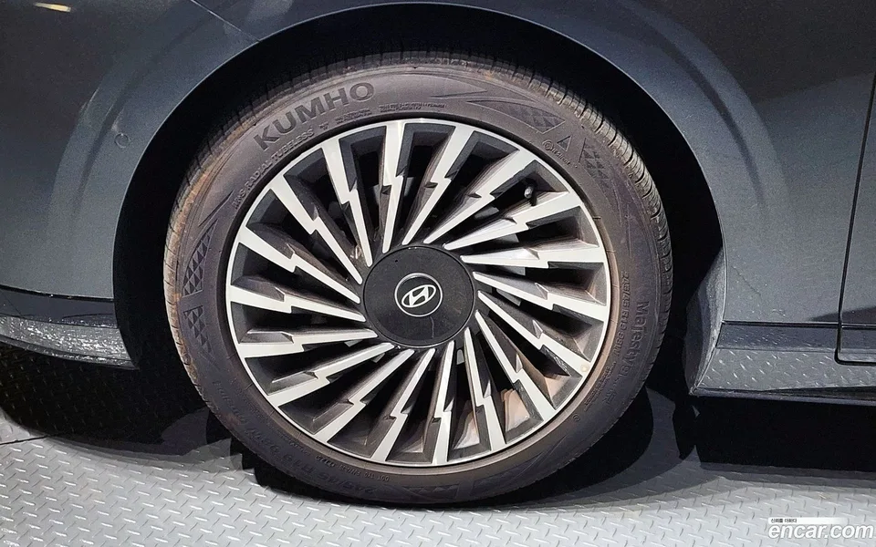 Hyundai Grandeur Hybrid 2025 — миниатюра 5