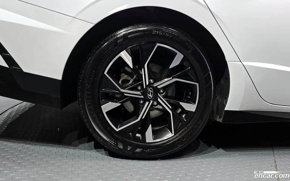 Hyundai Sonata The Edge 1.6 2024 — миниатюра 2