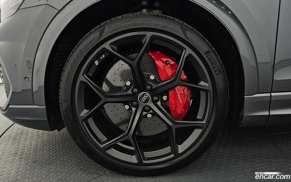 Audi RSQ8 (4M) 4.0 TFSI 2025 — миниатюра 2