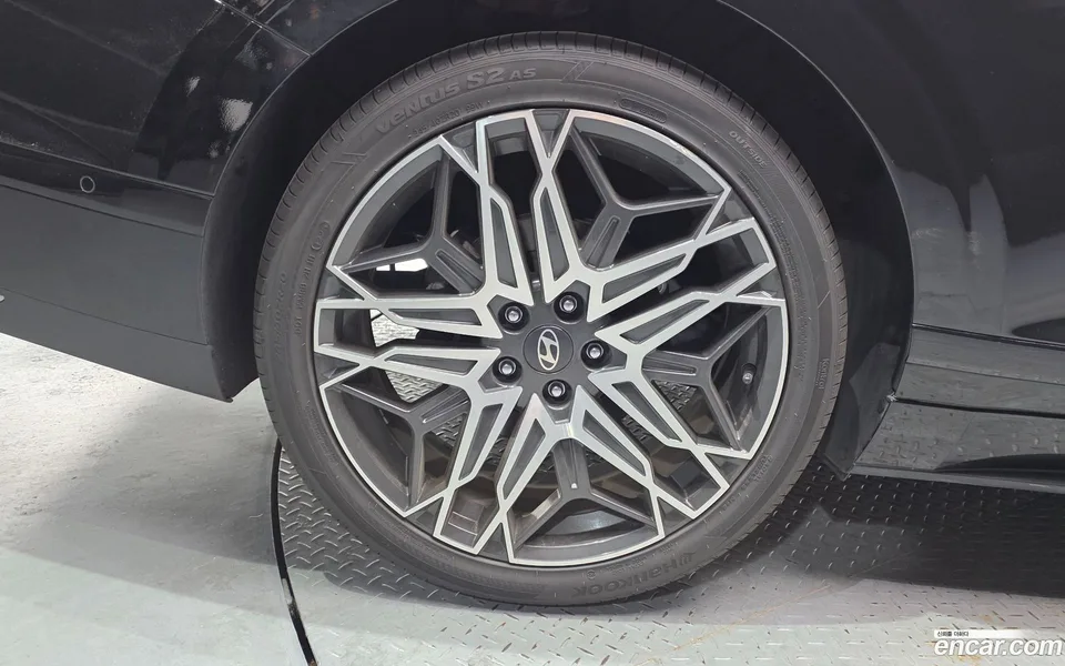 Hyundai Grandeur Hybrid 2023 — миниатюра 2