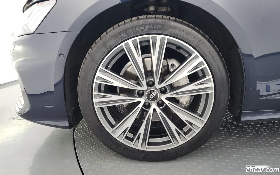 Audi A6 45 TDI 2023 — thumbnail 2