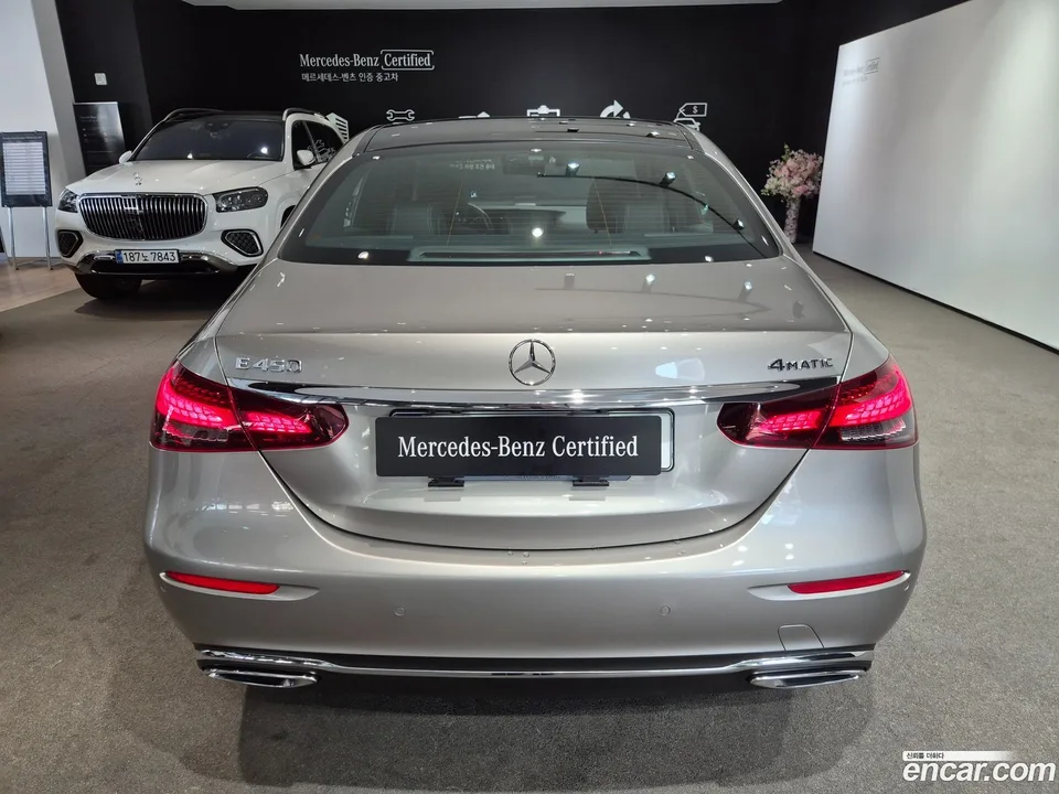 Mercedes-Benz E-Class E450 4MATIC 2023 — миниатюра 4