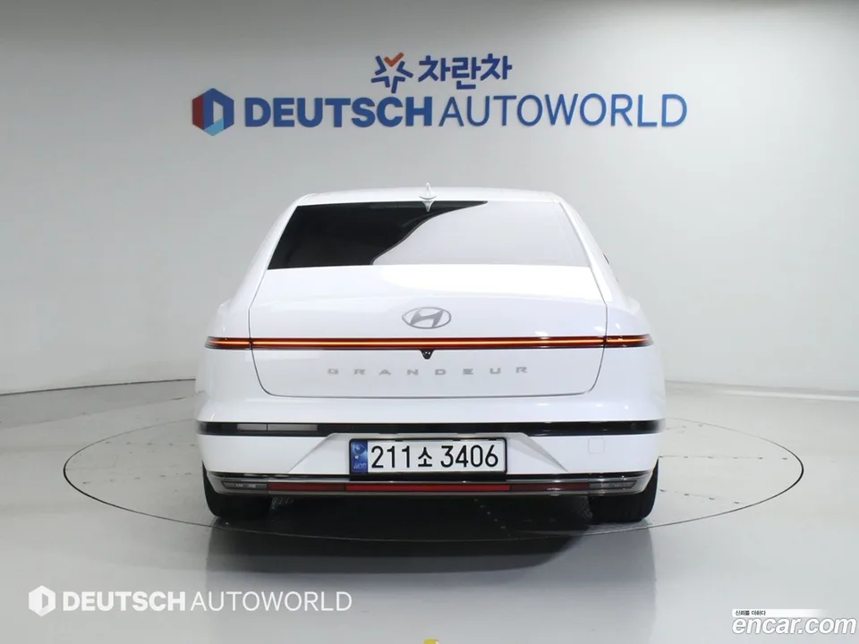 Hyundai Grandeur Hybrid 2023 — миниатюра 4