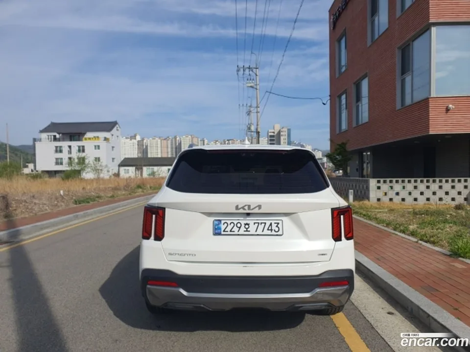 Kia Sorento HEV 1.6 2WD 2024 — миниатюра 3