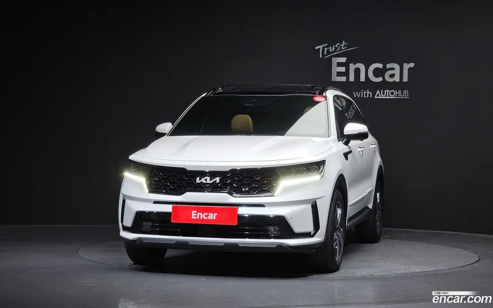 Kia Sorento HEV 1.6 2WD 2023 — миниатюра 3