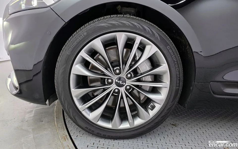 Kia K9 3.8 GDI AWD 2022 — миниатюра 2