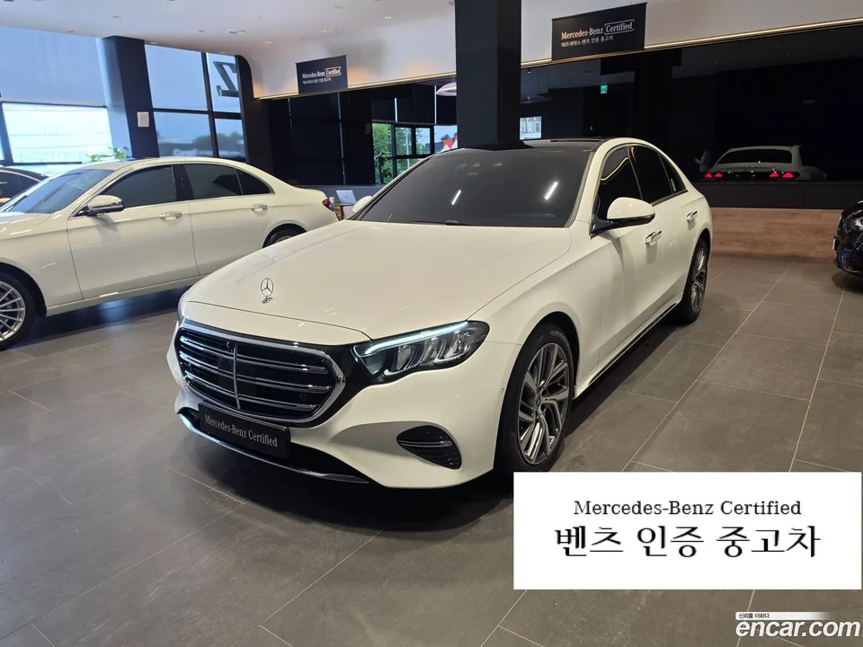Mercedes-Benz E-Class 2025