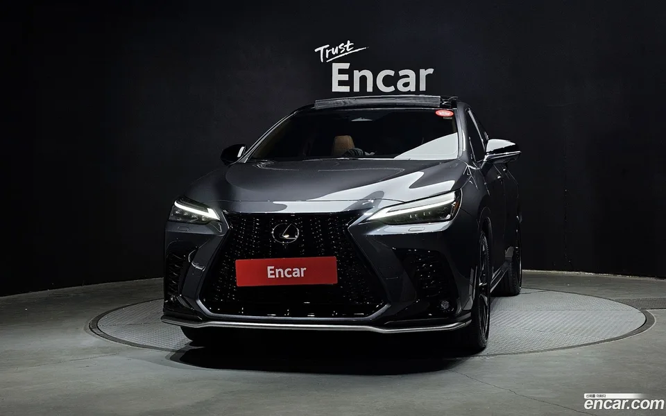 Lexus NX 450h+ F-Sport 2026 — миниатюра 3
