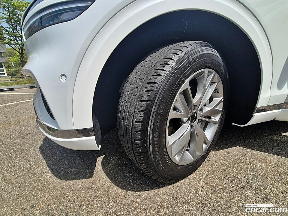 Genesis GV70 2.5T AWD 2026 — миниатюра 2