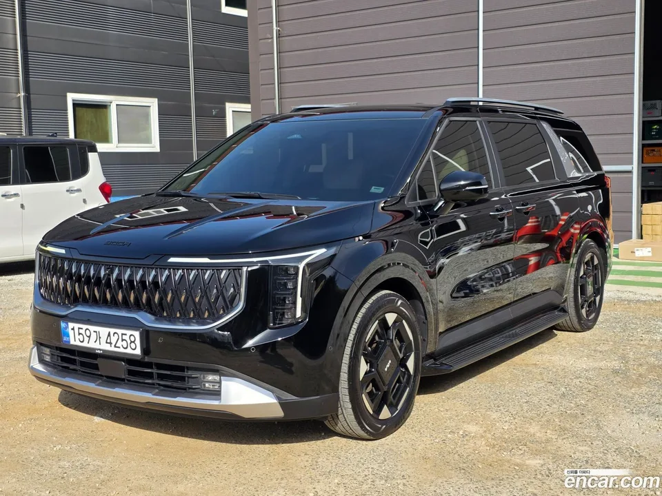 Kia Carnival 9 2025 — фото 1, купить с доставкой в Москву