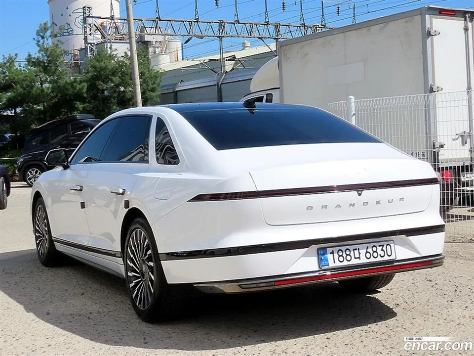 Hyundai Grandeur 2.5 2WD 2024 — миниатюра 3