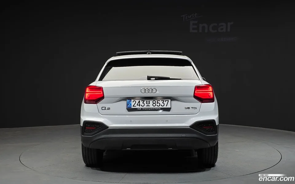 Audi Q2 35 TDI 2023 — миниатюра 4