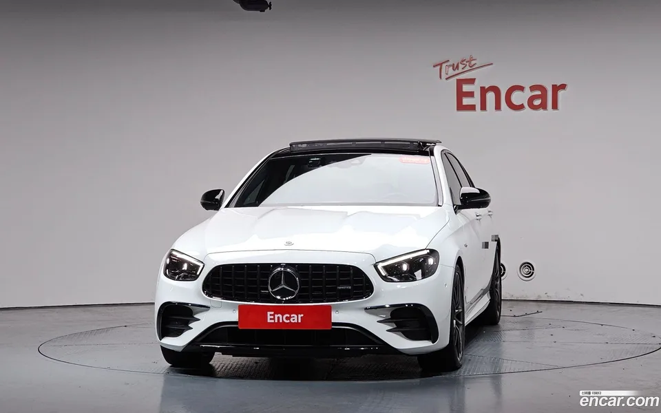 Mercedes-Benz E-Class E53 AMG 4MATIC+ 2023 — миниатюра 3