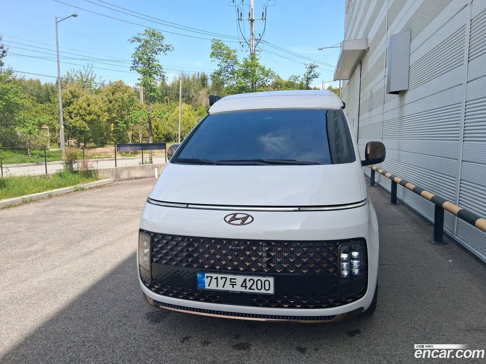 Hyundai Staria 4WD 2022 — миниатюра 3