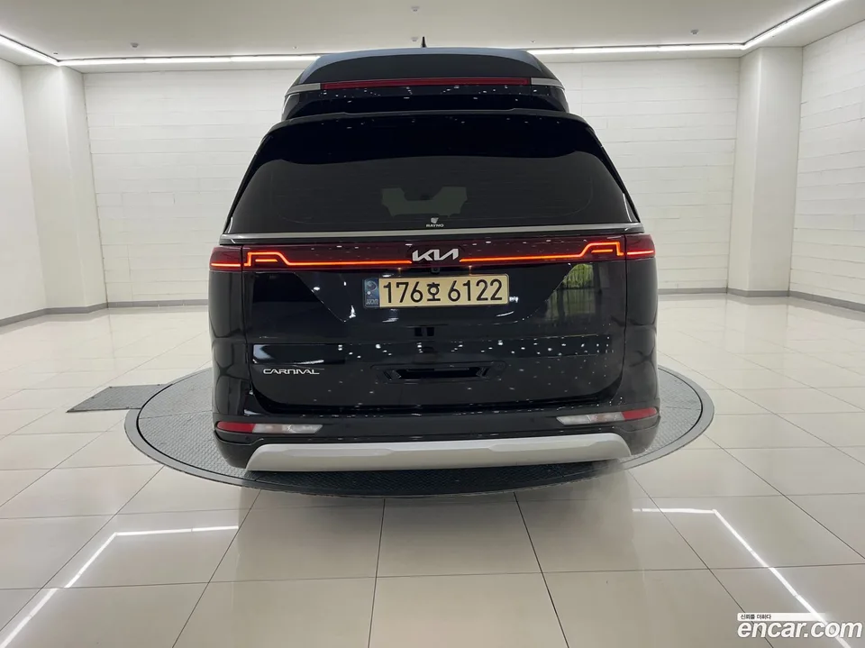 Kia Carnival 7 2022 — миниатюра 3