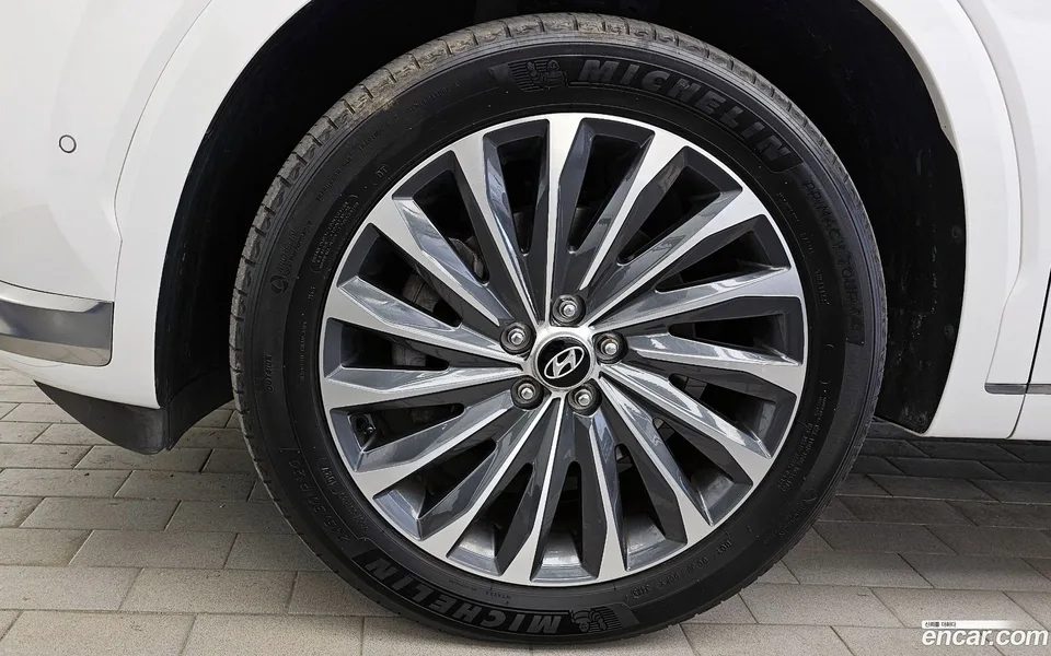 Hyundai Palisade 2.2 2WD 2023 — миниатюра 5