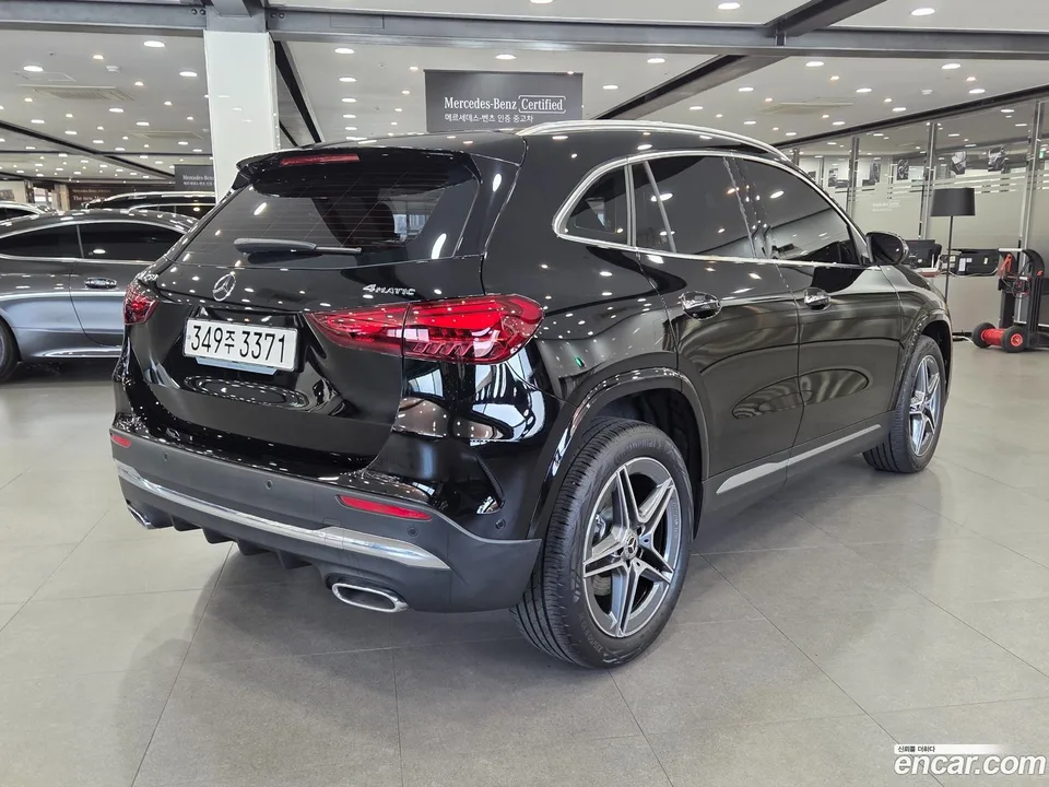 Mercedes-Benz GLA-Class GLA250 4MATIC 2024 — миниатюра 2
