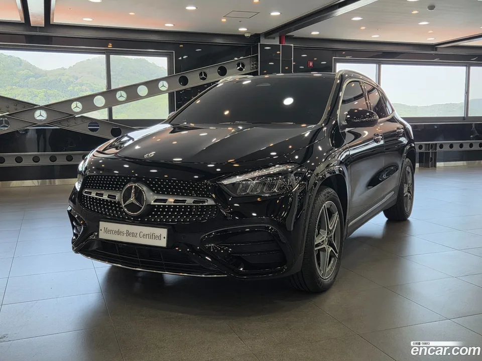 Mercedes-Benz GLA-Class GLA250 4MATIC 2024 — фото 1, купить с доставкой в Москву