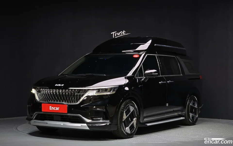Kia Carnival 9 2022 — фото 1, купить с доставкой в Москву