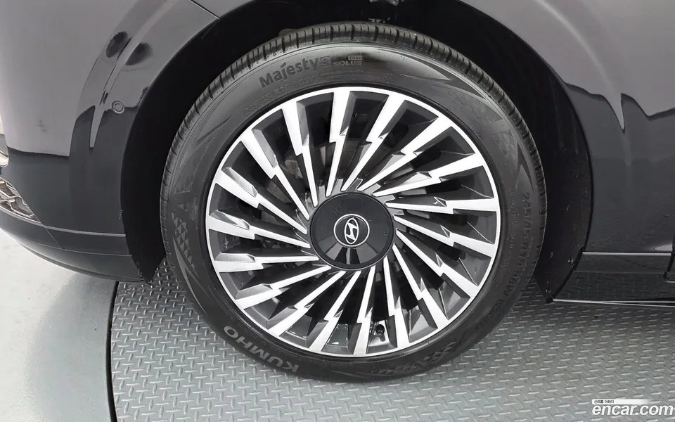 Hyundai Grandeur Hybrid 2024 — миниатюра 2