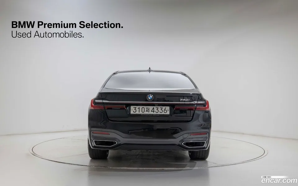 BMW 7 Series 740i M 2022 — миниатюра 4