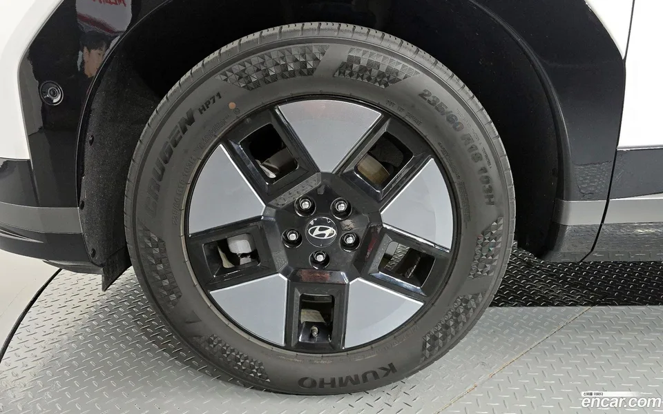 Hyundai SantaFe HEV 1.6 2WD 2024 — миниатюра 5