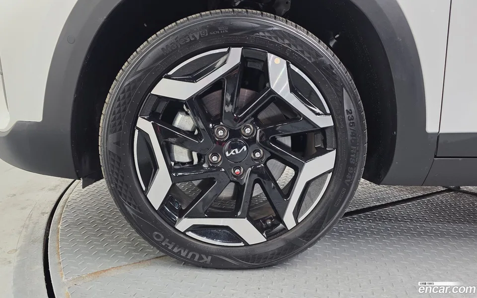 Kia Seltos 1.6 2WD 2024 — миниатюра 2