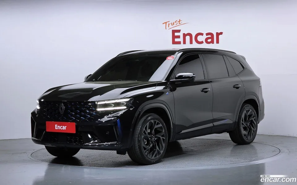 Renault Samsung Grand Koleos 1.5 E-TECH 2WD 2025 — фото 1, купить с доставкой в Москву
