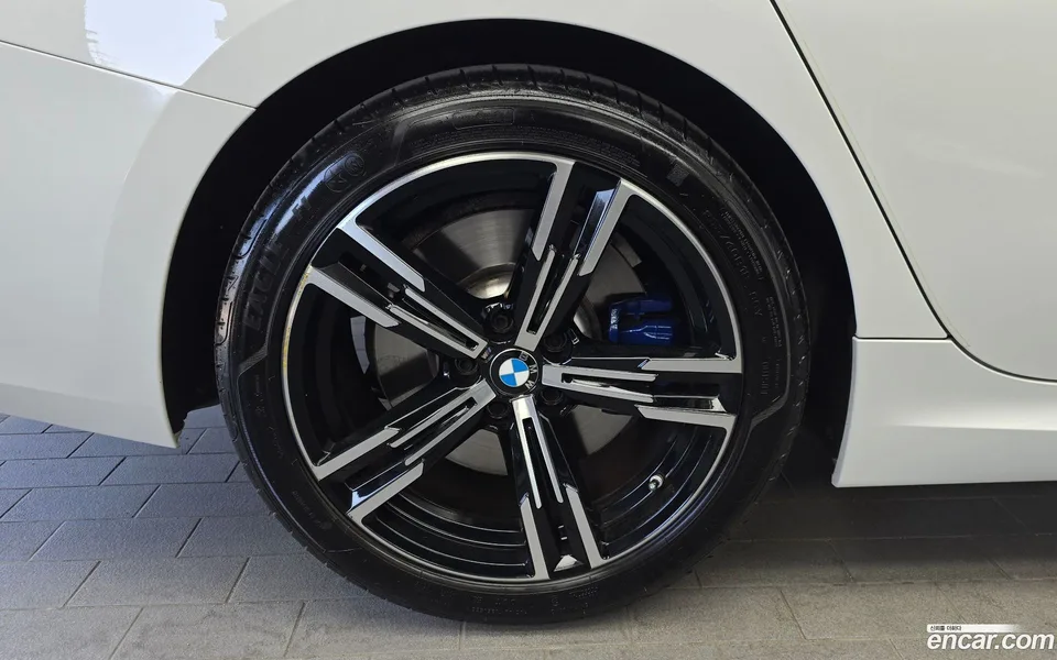 BMW 3 Series 320d xDrive M 2022 — миниатюра 2