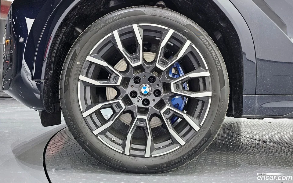 BMW X6 xDrive40i M 2026 — миниатюра 5