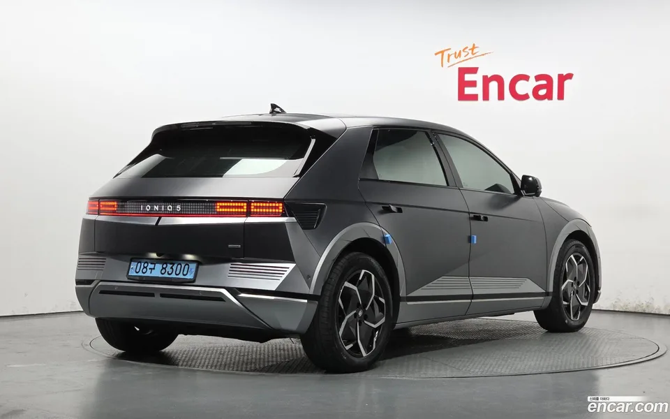Hyundai Ioniq 5 AWD 2023 — миниатюра 2