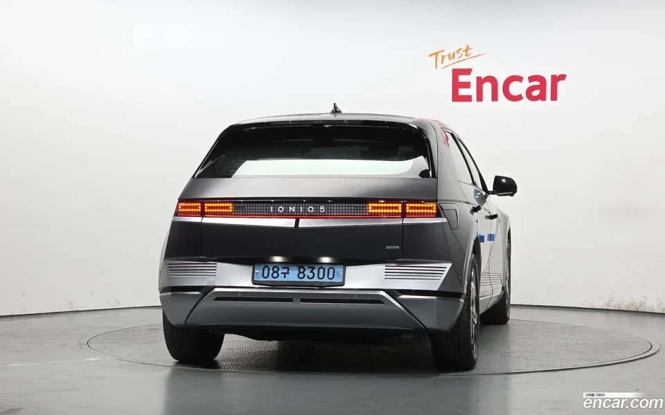 Hyundai Ioniq 5 AWD 2023 — миниатюра 4