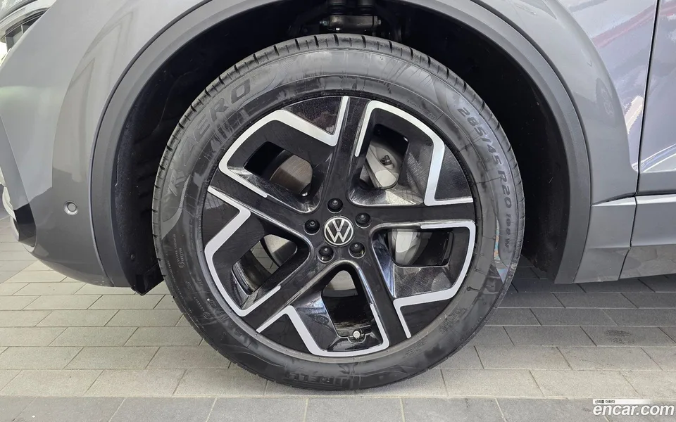 Volkswagen Touareg 3.0 TDI 2025 — миниатюра 2