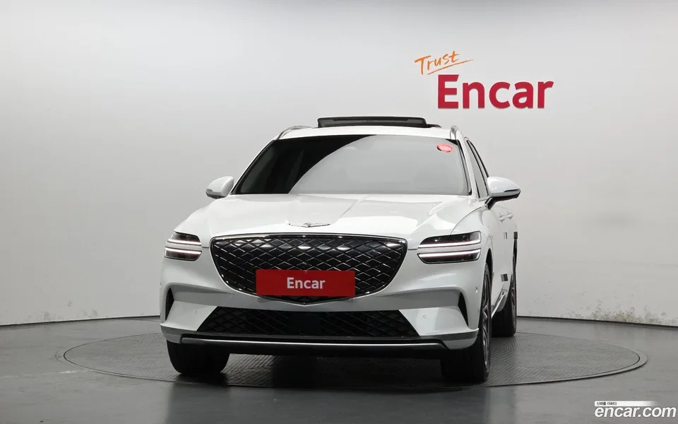 Genesis Electrified GV70 e-AWD 2023 — миниатюра 3