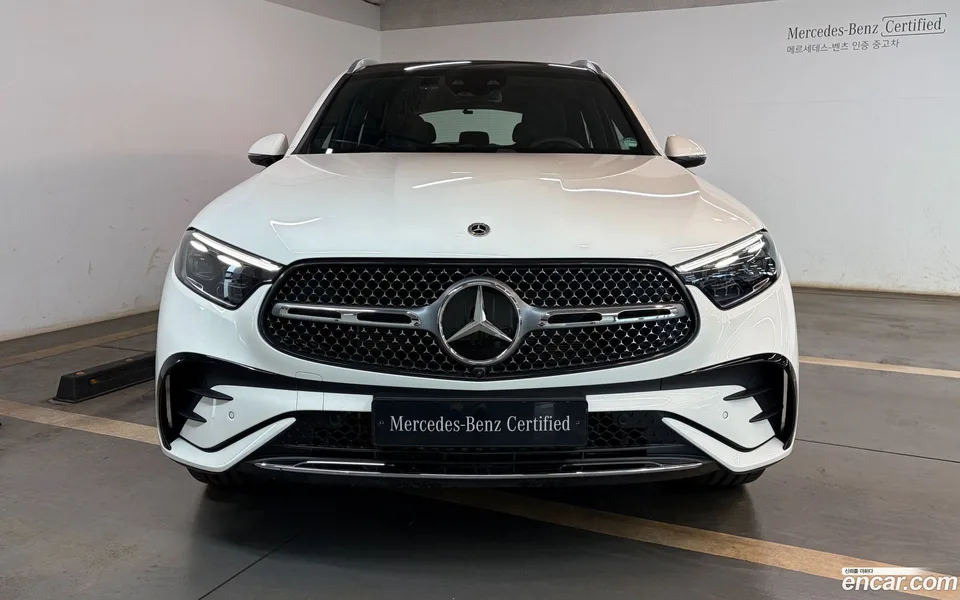 Mercedes-Benz GLC-Class GLC300 4MATIC AMG Line 2025 — миниатюра 3