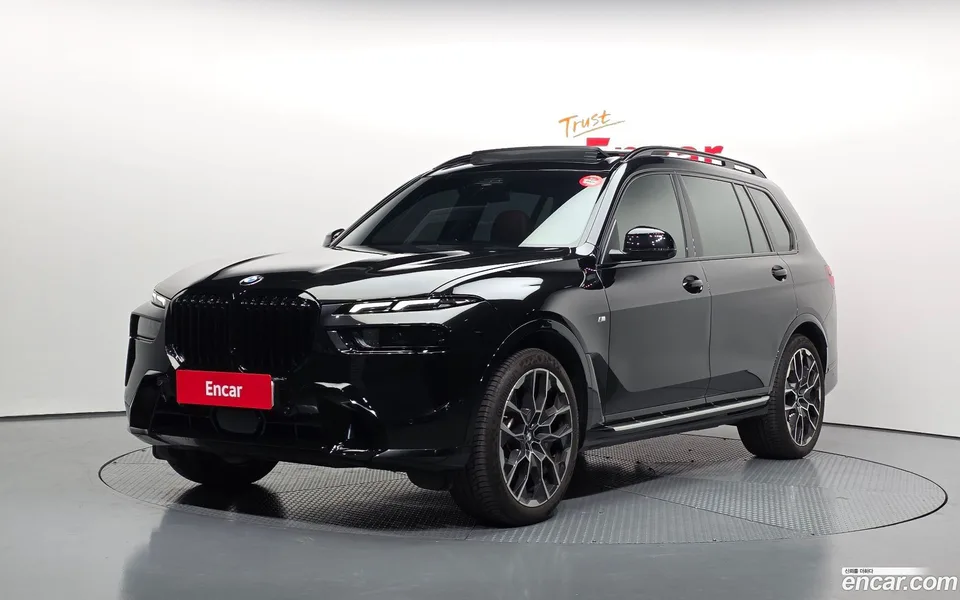 BMW X7 2025