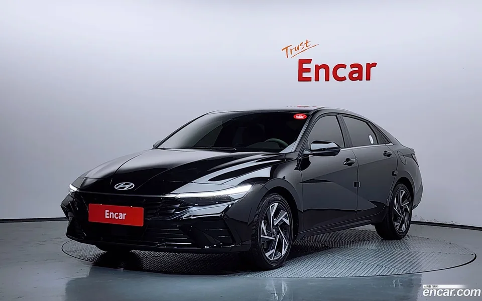 Hyundai Avante CN7 1.6 2024 — фото 1, купить с доставкой в Москву