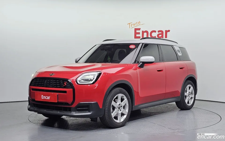 MINI Cooper S Countryman ALL4 2025 — фото 1, купить с доставкой в Москву
