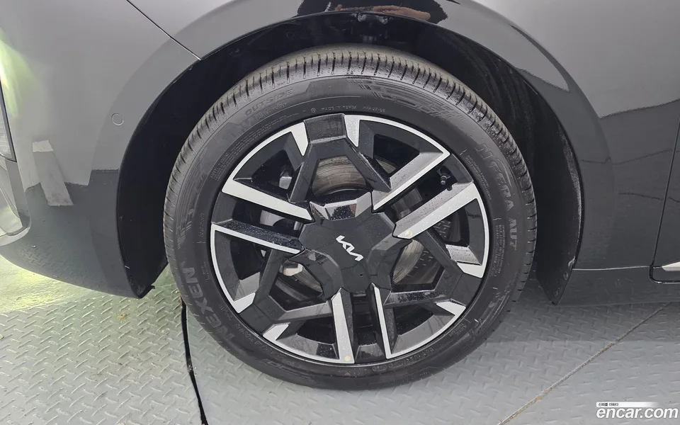 Kia K8 Hybrid 2025 — миниатюра 2