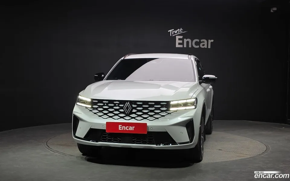 Renault Samsung Grand Koleos 1.5 E-TECH 2WD 2024 — миниатюра 3