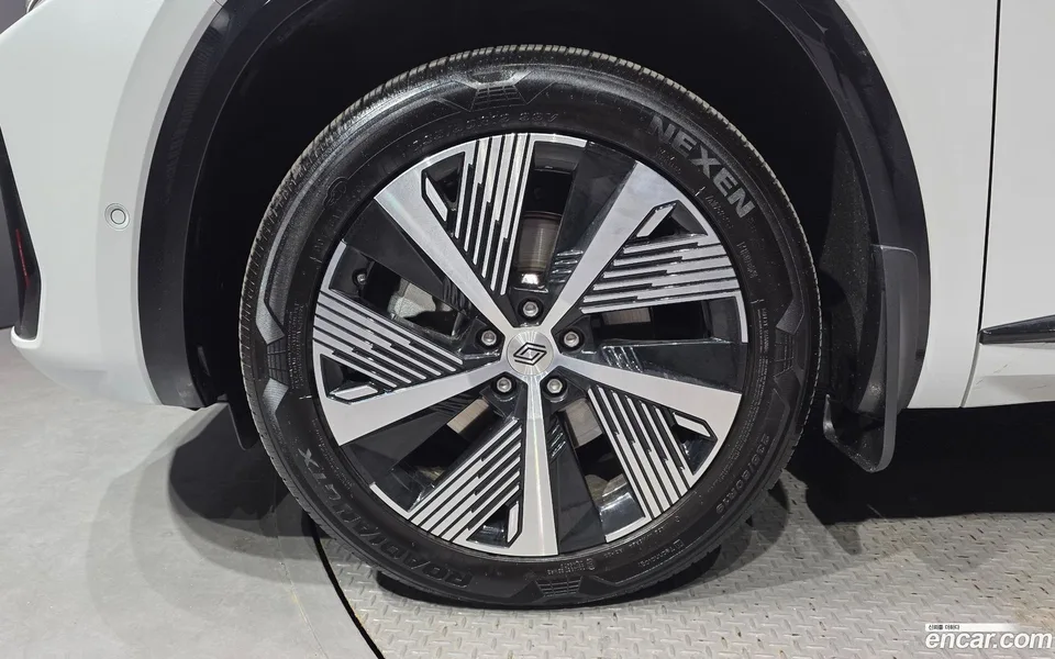 Renault Samsung Grand Koleos 1.5 E-TECH 2WD 2024 — миниатюра 5