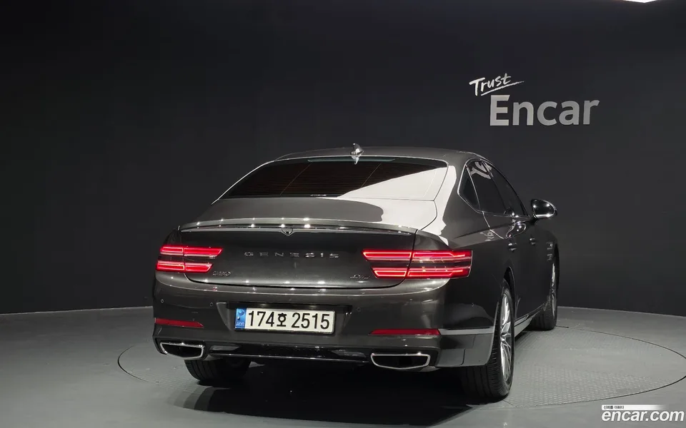 Genesis G80 2.5 AWD 2023 — миниатюра 3