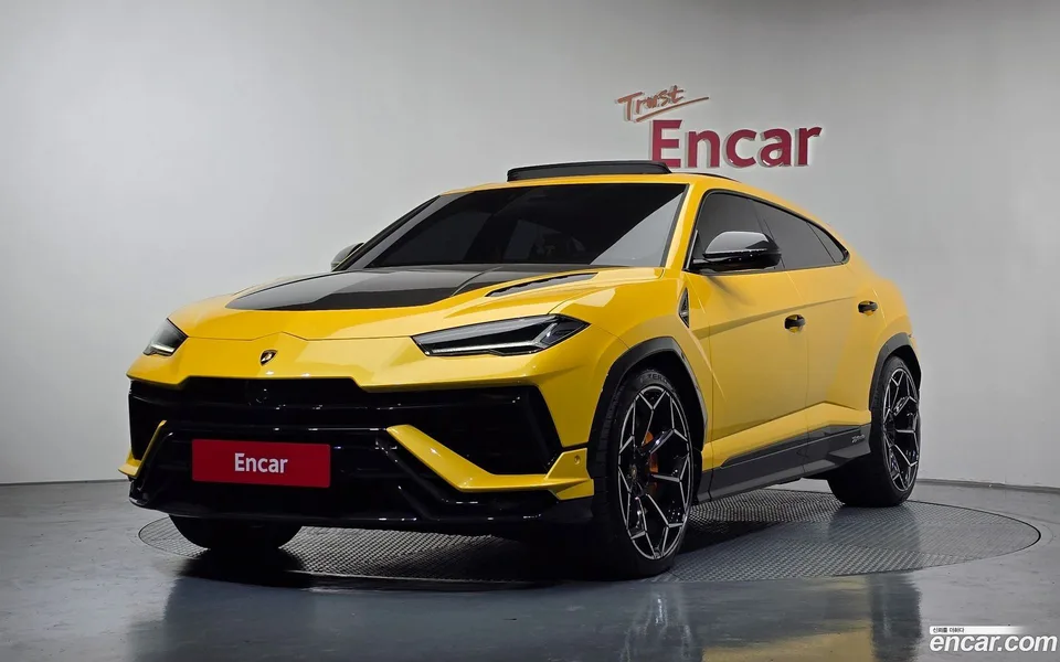 Lamborghini Urus 4.0 V8 2024 — фото 1, купить с доставкой в Москву