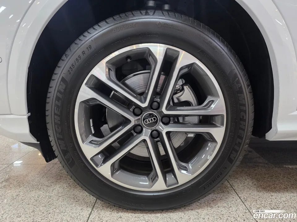 Audi Q5 (80A) 40 TFSI 2025 — миниатюра 5