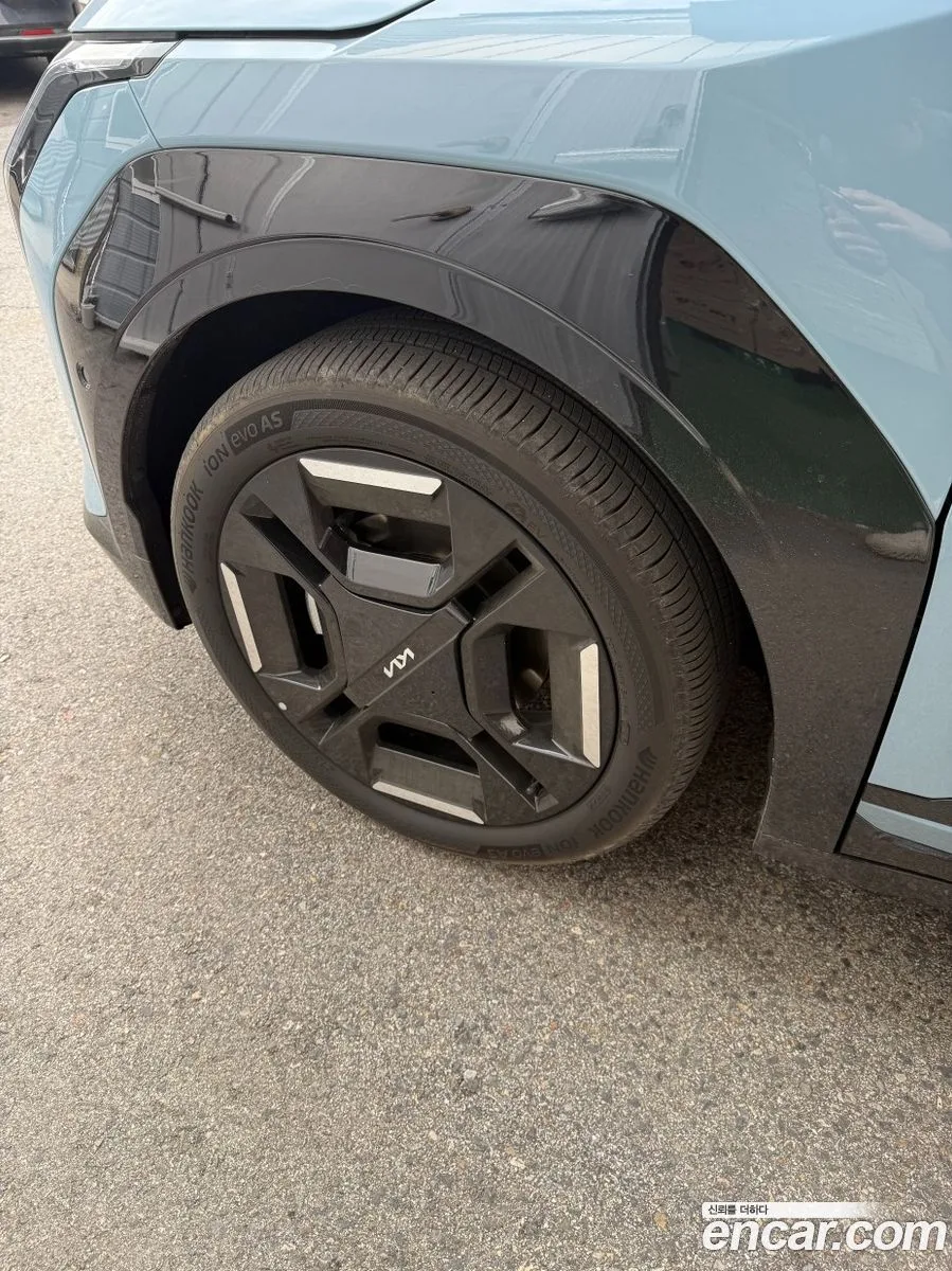 Kia EV3 2WD 2025 — миниатюра 2