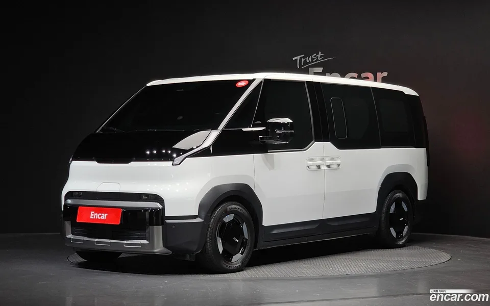 Kia PV5 2025 — фото 1, купить с доставкой в Москву