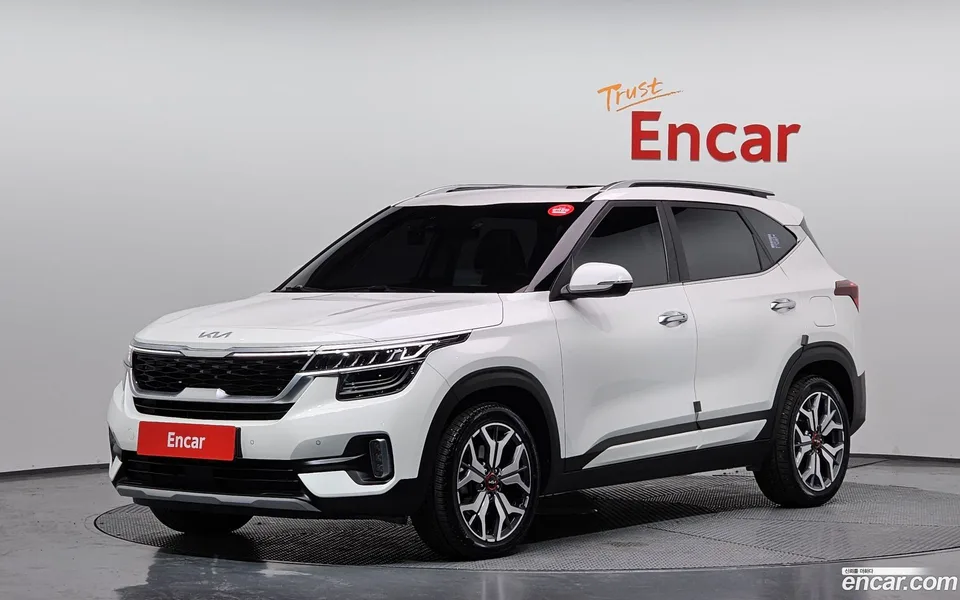 Kia Seltos 1.6 2WD 2022 — фото 1, купить с доставкой в Москву