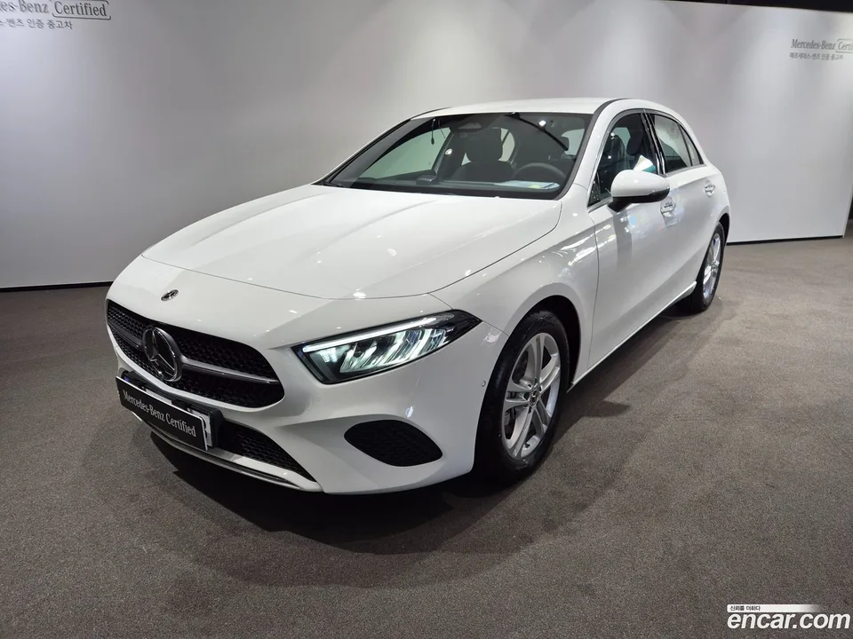 Mercedes-Benz A-Class A220 2025 — фото 1, купить с доставкой в Москву